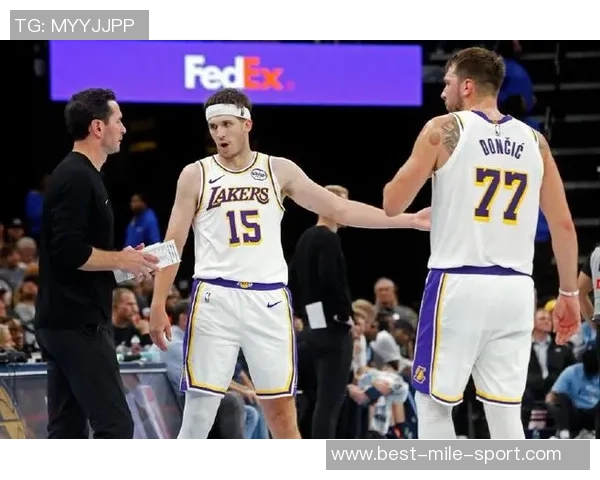 制造进攻犯规排行榜揭晓里夫斯领衔波杰姆紧随其后东契奇位列第五